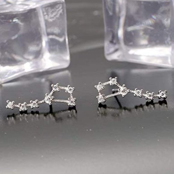 Jewelry - Stylish Dipper Shaped Fancy Gift Dazzling CZ Stud Earrings, GPMB1398